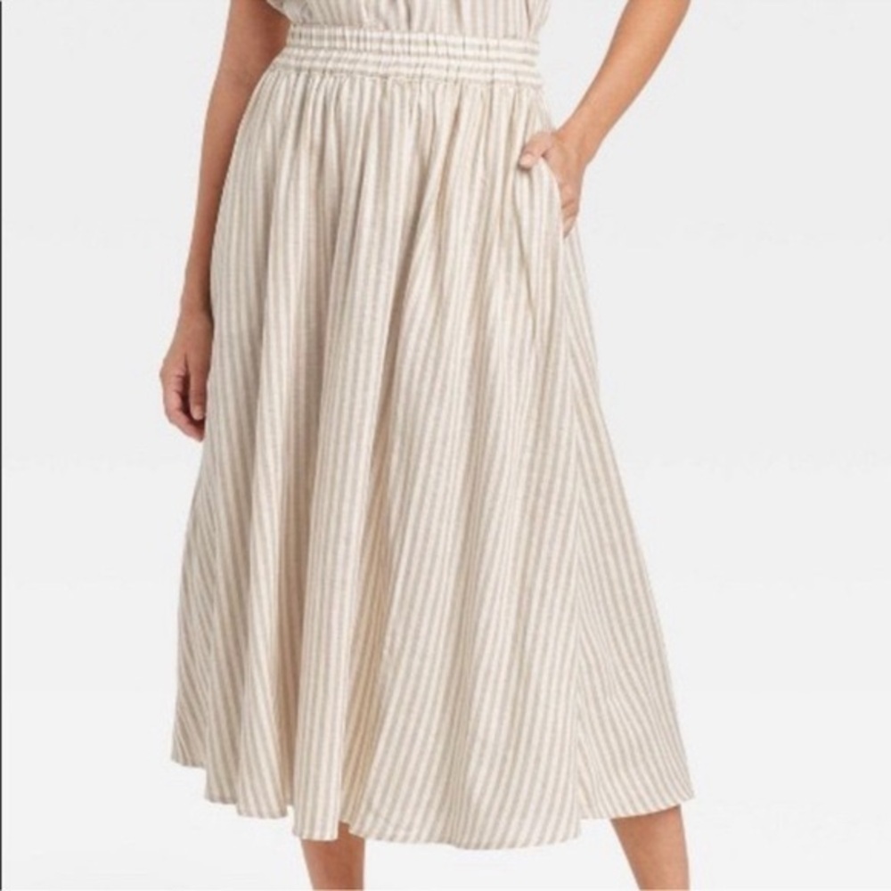 🤍 Skirt with pockets